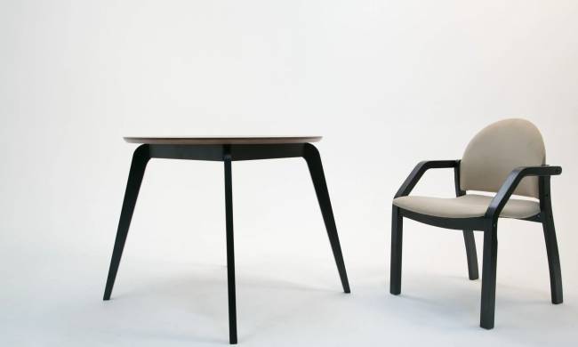 Стул-кресло Джуно 2.0 чёрный/бежевый Стул-кресло Джуно 2.0 чёрный/бежевый