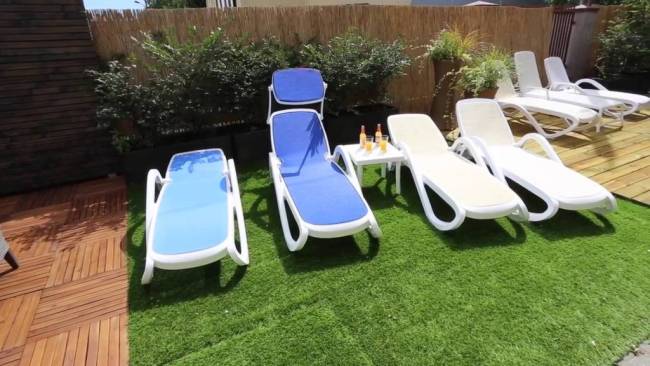 Шезлонг-лежак пластиковый Alfa белый, бежевый 1700-1945х710х850 мм