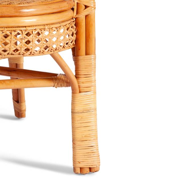 ТЕРРАСНЫЙ КОМПЛЕКТ "PELANGI" (стол со стеклом + 2 кресла) / с подушками / ротанг, кресло 65х65х77см, стол диаметр 64х61см, Honey (мед) Honey (мед) ротанг