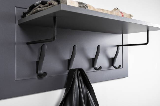 Комод четыре ящика и две дверки и вешалка для одежды Остин цвет серый графит/дуб крафт золотой Комод четыре ящика и две дверки и вешалка для одежды Остин цвет серый графит/дуб крафт золотой