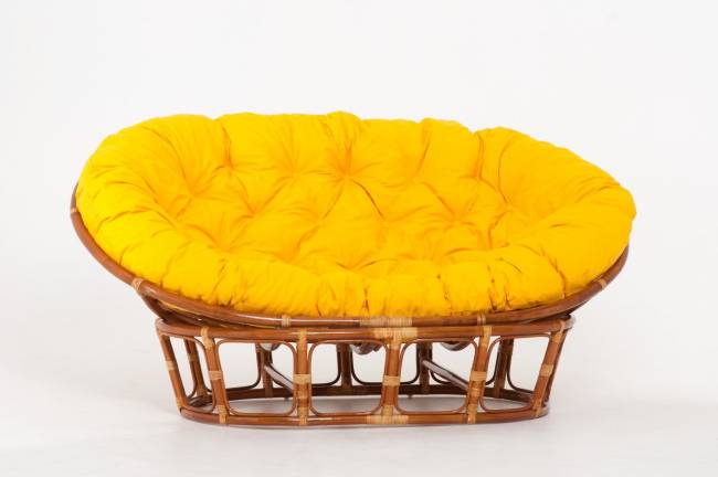 Кресло "MAMASAN" коньяк  желтая подушка