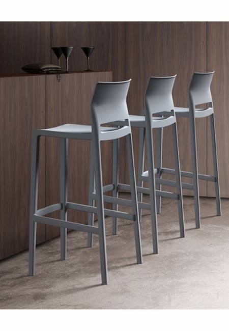 Стул пластиковый полубарный Bakhita 66 белый 480х470х910 мм