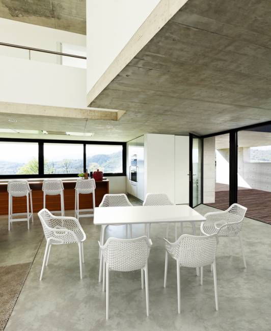 Стул пластиковый полубарный Air Bar 65 белый 440х510х950 мм