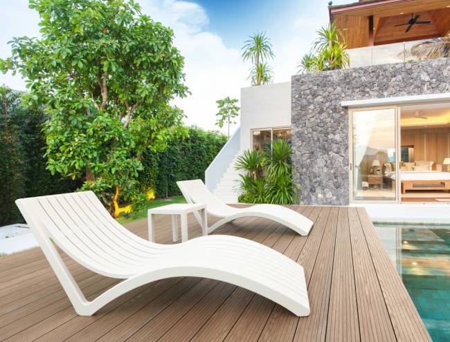 Шезлонг-лежак пластиковый Slim белый 1800х720х700 мм